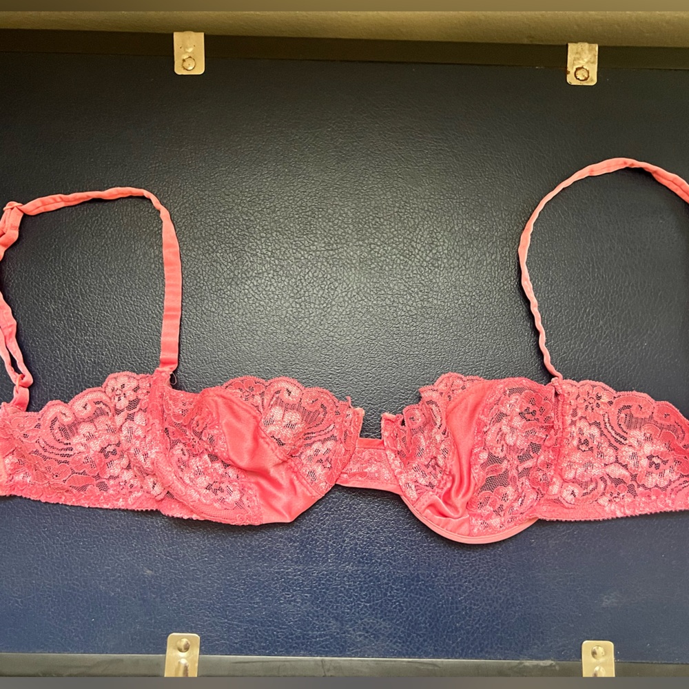 Christian Dior Pink Lace Bra